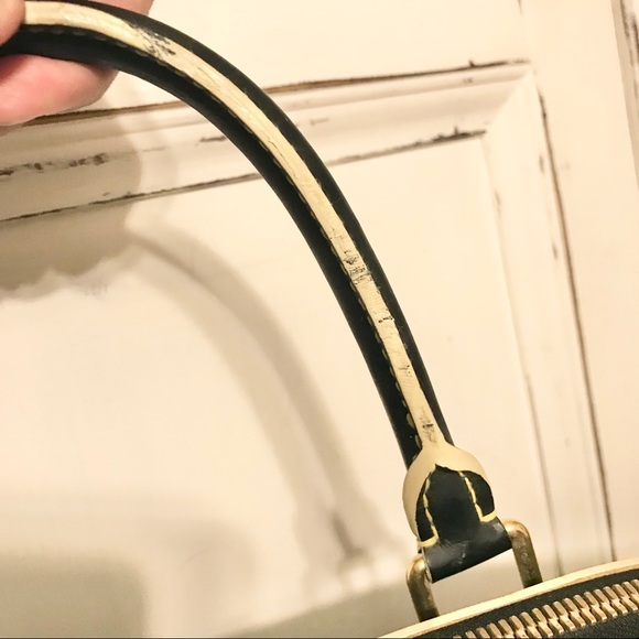 Louis Vuitton Suhali Noir Lockit PM Bag - Picture 9 of 14